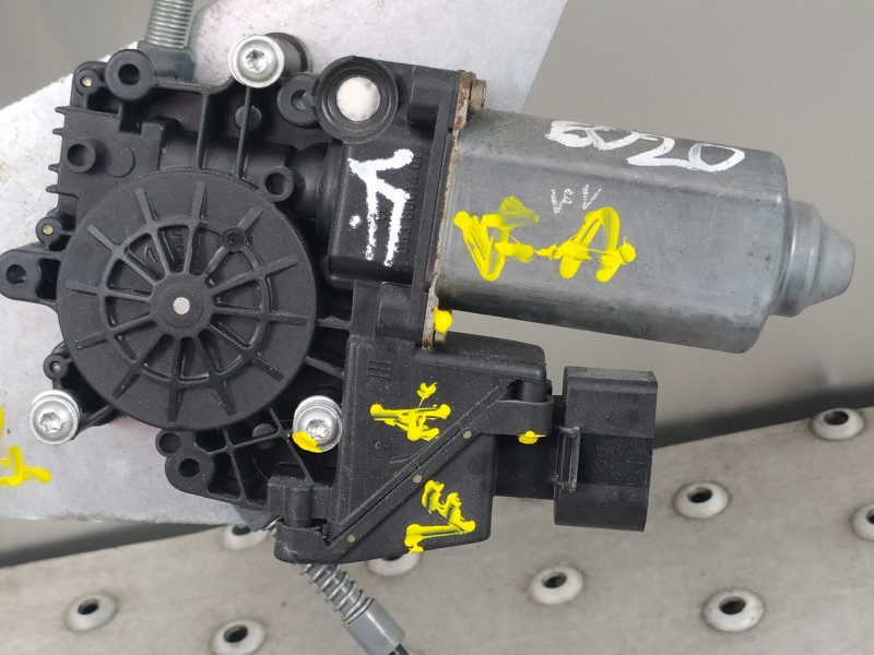 Recambio de elevalunas delantero derecho para audi a3 (8l) 1.9 tdi attraction referencia OEM IAM 8L3837462  