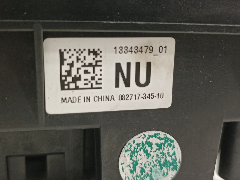 Recambio de caja reles / fusibles para opel insignia berlina edition referencia OEM IAM 13343479 13255300 13255300