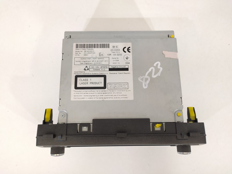 Recambio de sistema audio / radio cd para toyota auris hybrid active referencia OEM IAM 8614002010  CVVS02F3AE