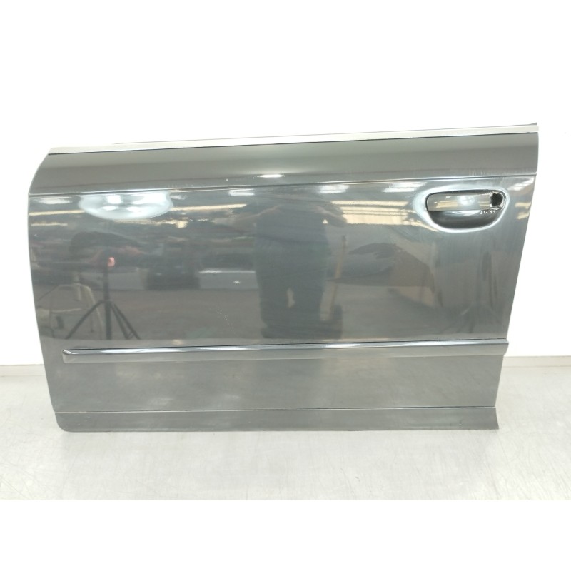 Recambio de puerta delantera izquierda para audi a4 berlina (8e) 2.0 tdi 16v (103kw) referencia OEM IAM 8E0831051L  