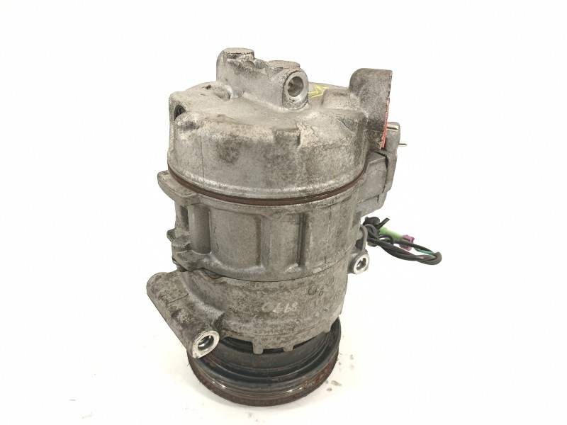 Recambio de compresor aire acondicionado para volkswagen passat berlina (3b3) advance referencia OEM IAM 8D0260808  