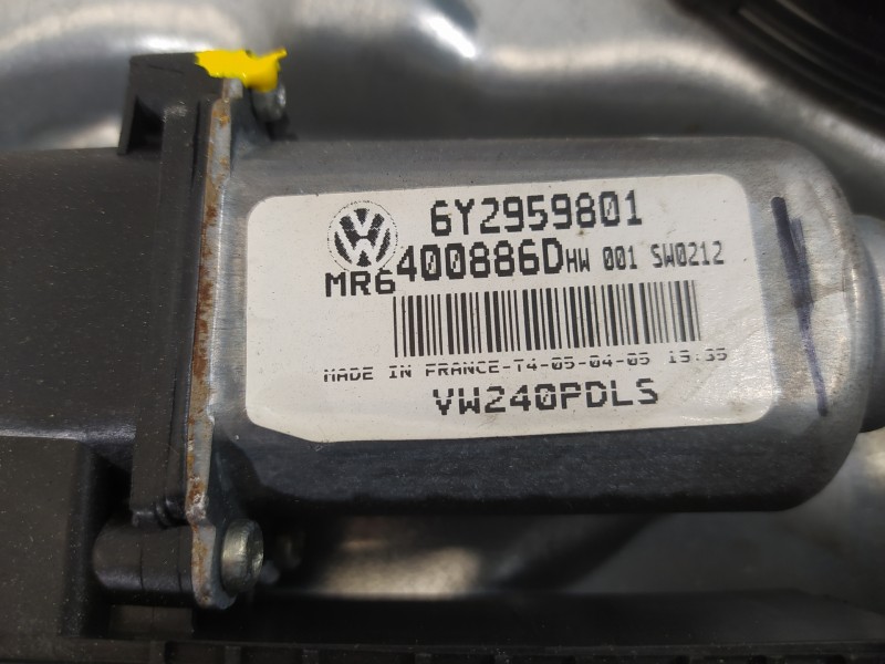 Recambio de elevalunas delantero derecho para volkswagen polo (9n3) advance referencia OEM IAM 6Q4837402S  6Y2959801