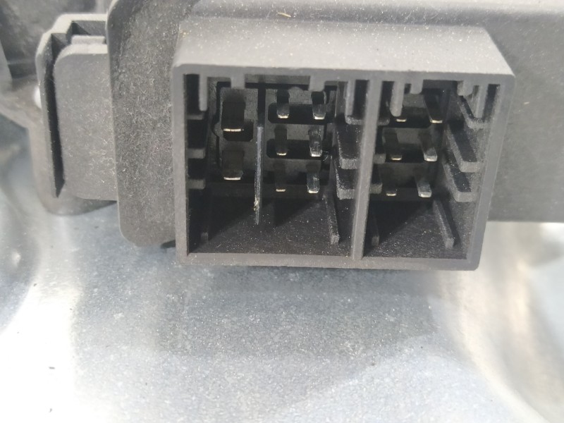 Recambio de elevalunas delantero derecho para volkswagen polo (9n3) advance referencia OEM IAM 6Q4837402S  6Y2959801