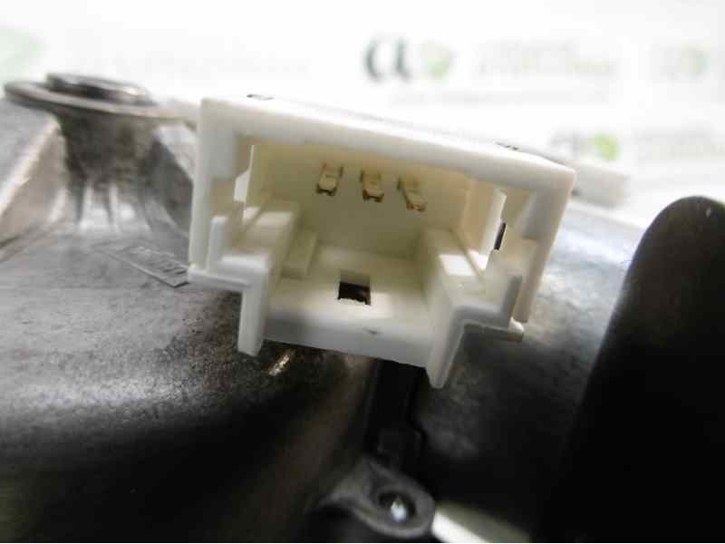 Recambio de motor limpia trasero para citroën c3 exclusive referencia OEM IAM 9683382380  