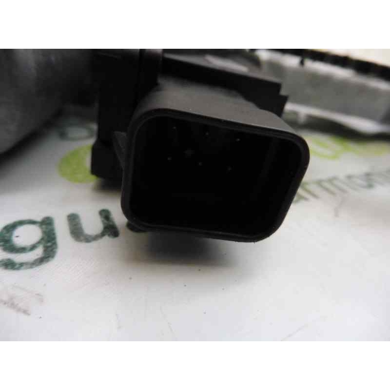 Recambio de elevalunas delantero izquierdo para opel corsa c blue line referencia OEM IAM 13173067  13173073