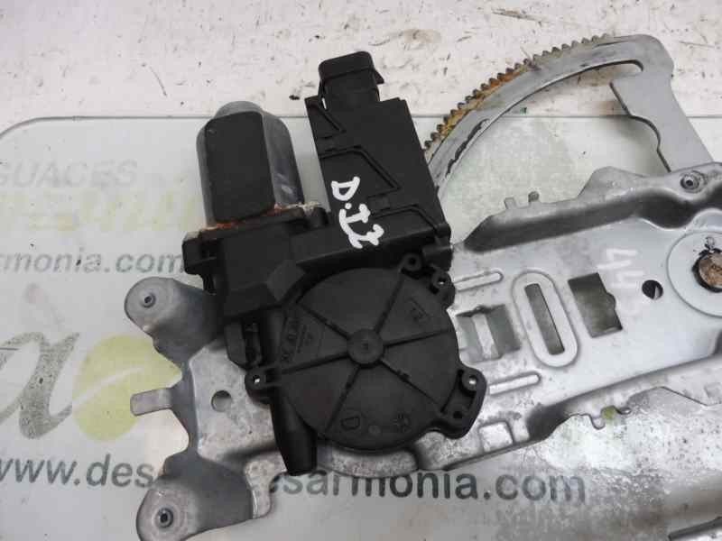 Recambio de elevalunas delantero izquierdo para opel corsa c blue line referencia OEM IAM 13173067  13173073