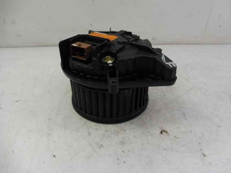 Recambio de ventilador calefaccion para audi a4 avant (8e) 1.8 t referencia OEM IAM 8E1820021E  