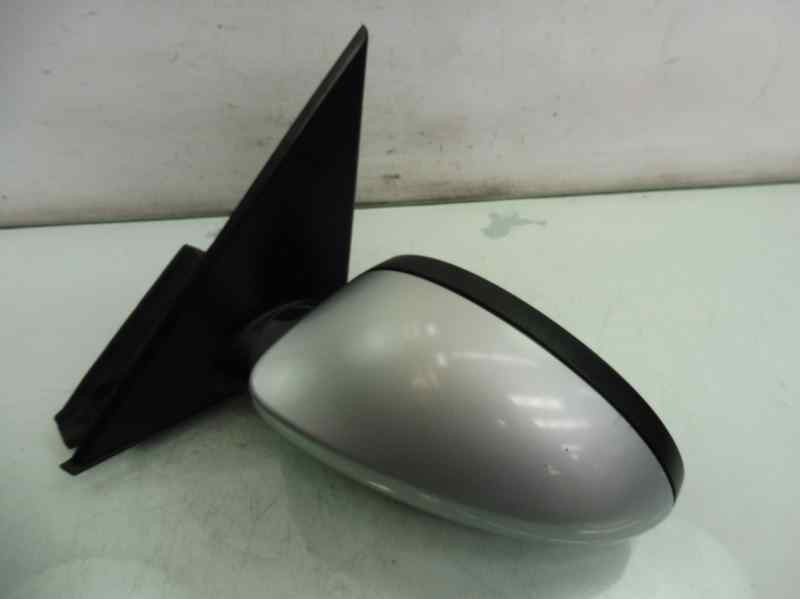 Recambio de retrovisor izquierdo para bmw serie 1 berlina (e81/e87) 120d referencia OEM IAM 51167268123  