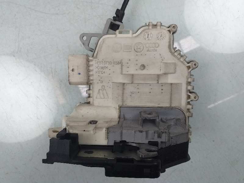 Recambio de cerradura puerta trasera izquierda para seat leon (1p1) reference copa referencia OEM IAM 1P0839015  