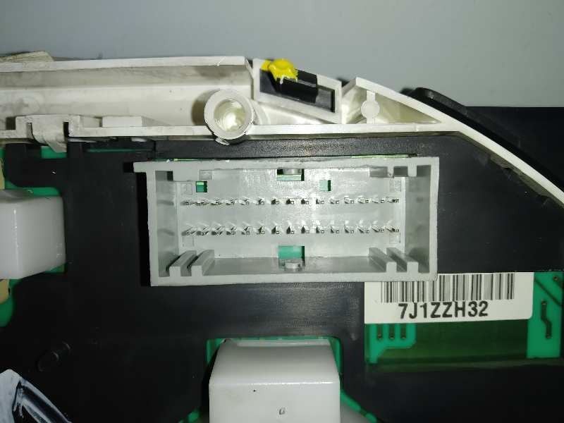 Recambio de cuadro instrumentos para renault laguna ii grandtour (kg0) dynamique luxe referencia OEM IAM 8200170305  