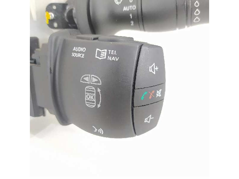 Recambio de mando luces para renault megane iii sport tourer dynamique referencia OEM IAM 255670019R  