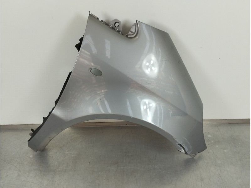 Recambio de aleta delantera derecha para mercedes-benz clase a (w168) 170 cdi (168.008) referencia OEM IAM A1688800418  