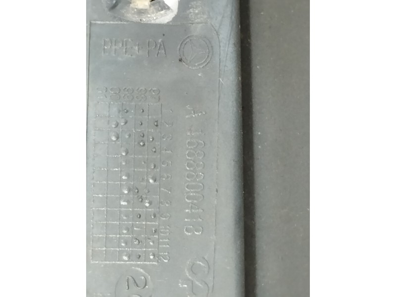 Recambio de aleta delantera derecha para mercedes-benz clase a (w168) 170 cdi (168.008) referencia OEM IAM A1688800418  