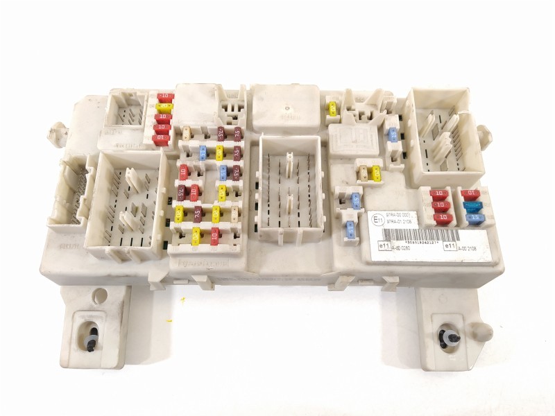 Recambio de caja reles / fusibles para ford c-max (cb3) ghia referencia OEM IAM 7M5T14A073CC  8M5T14014AAA