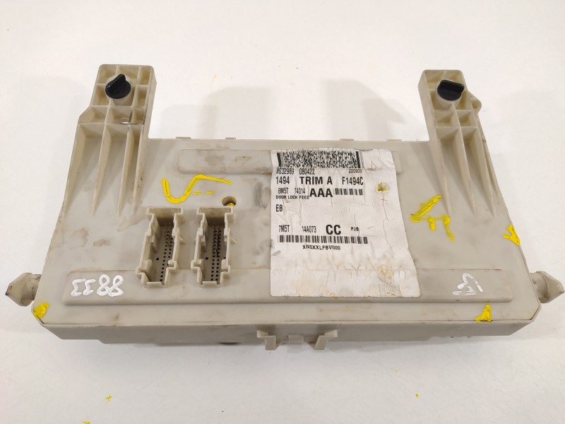 Recambio de caja reles / fusibles para ford c-max (cb3) ghia referencia OEM IAM 7M5T14A073CC  8M5T14014AAA