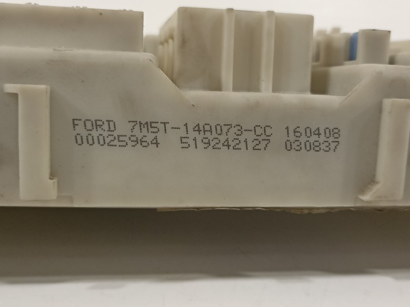 Recambio de caja reles / fusibles para ford c-max (cb3) ghia referencia OEM IAM 7M5T14A073CC  8M5T14014AAA