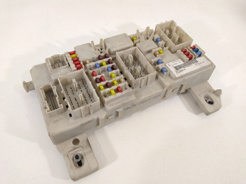 Recambio de caja reles / fusibles para ford c-max (cb3) ghia referencia OEM IAM 7M5T14A073CC  8M5T14014AAA