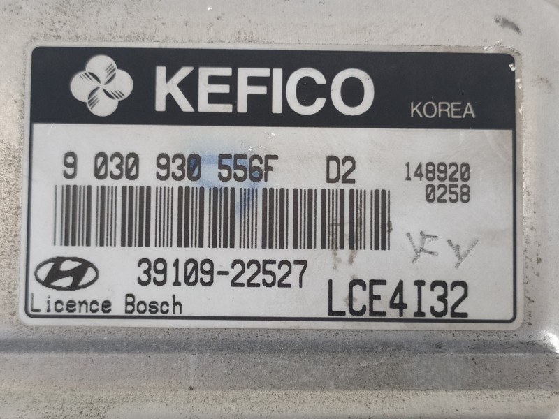 Recambio de centralita motor uce para hyundai accent (lc) gl 4p referencia OEM IAM 3910922527 9030930556F 3910122585