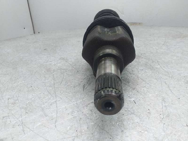 Recambio de transmision delantera izquierda para chrysler pt cruiser (pt) 2.0 classic referencia OEM IAM P04668937AA TVETD2404B0