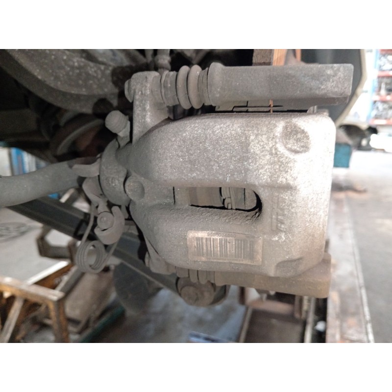 Recambio de pinza freno trasera derecha para peugeot 407 (6d_) 2.0 hdi (6drhha) referencia OEM IAM   