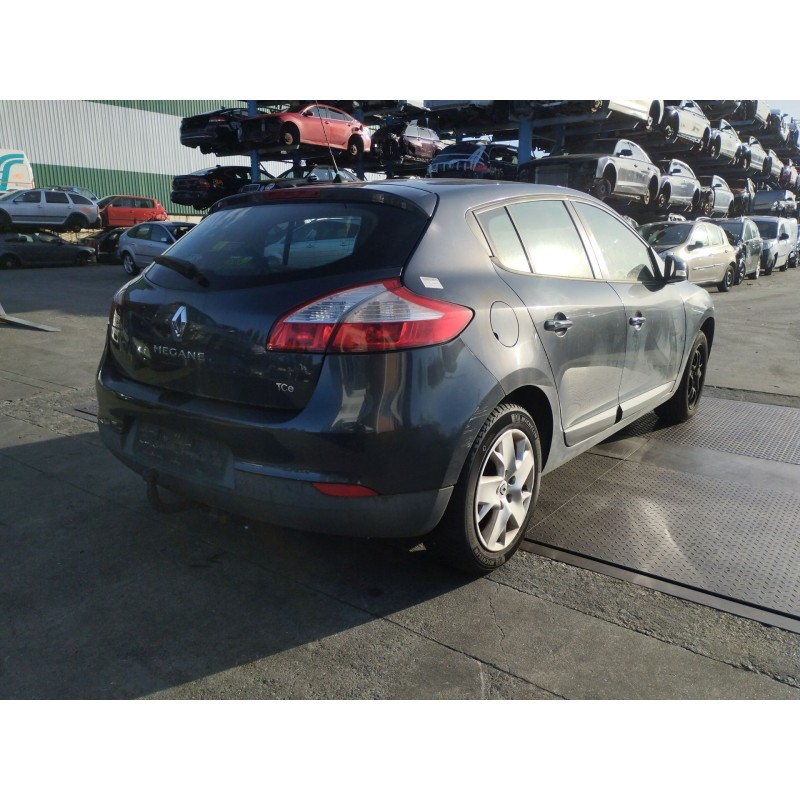 renault megane iii berlina 5 p del año 2013