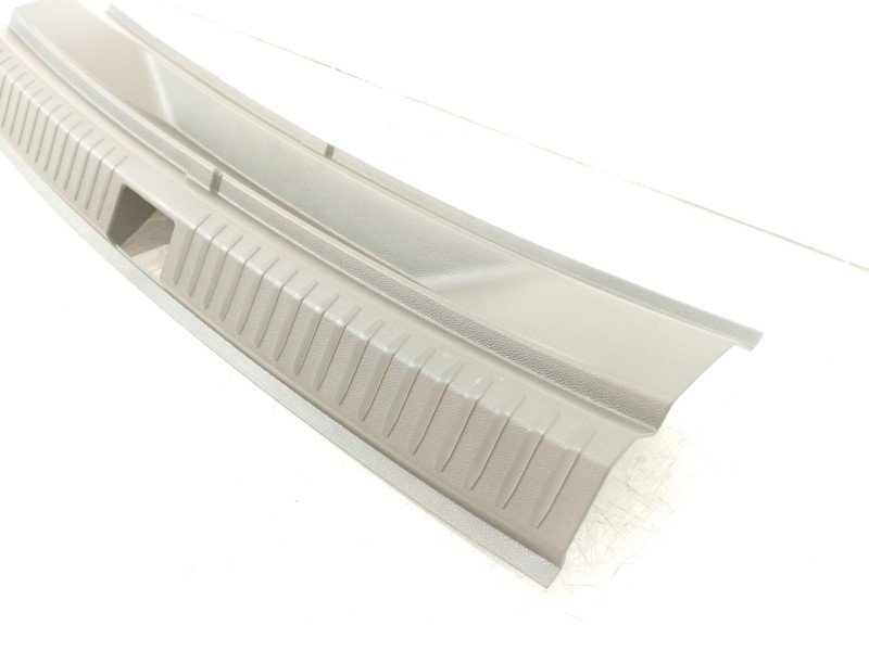 Recambio de moldura para seat arona xperience referencia OEM IAM 6f9863459A  