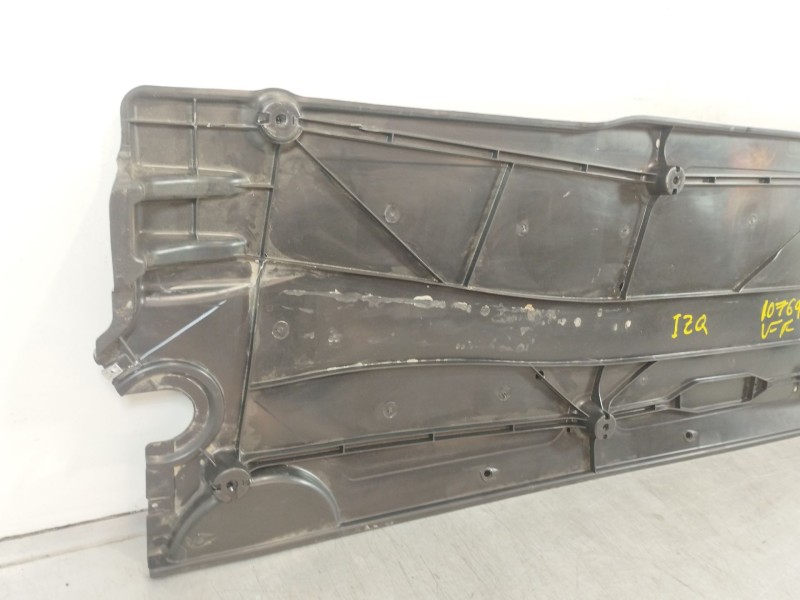 Recambio de cubrecarter para seat arona xperience referencia OEM IAM 2Q0825201B  