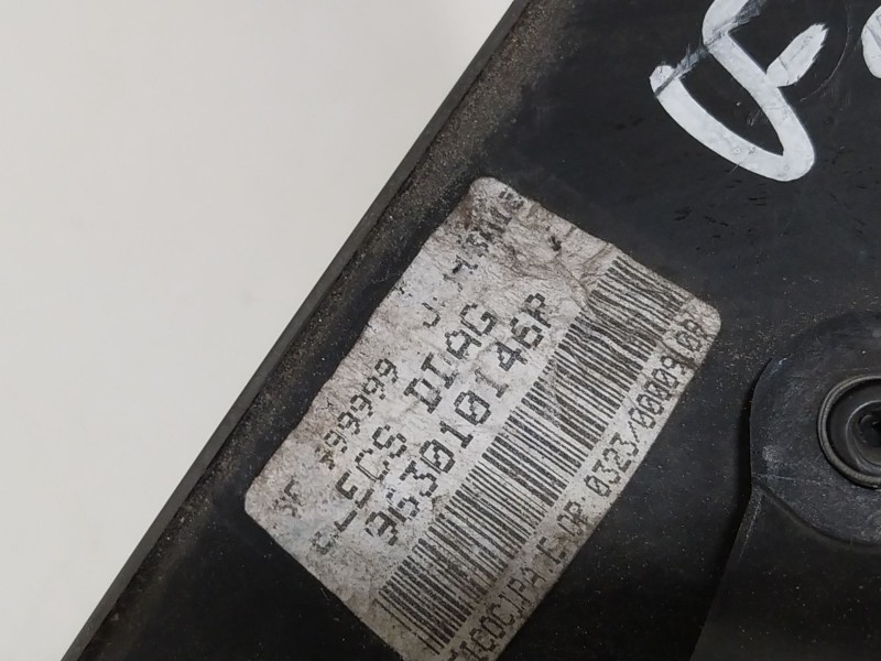 Recambio de retrovisor derecho para renault master kombi l1h1 3,3t referencia OEM IAM 963010146R  