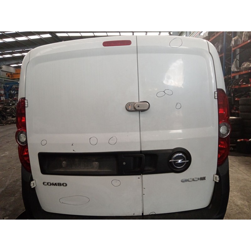 Recambio de puerta trasera derecha para opel combo e tour / life (k9) 1.2 referencia OEM IAM   