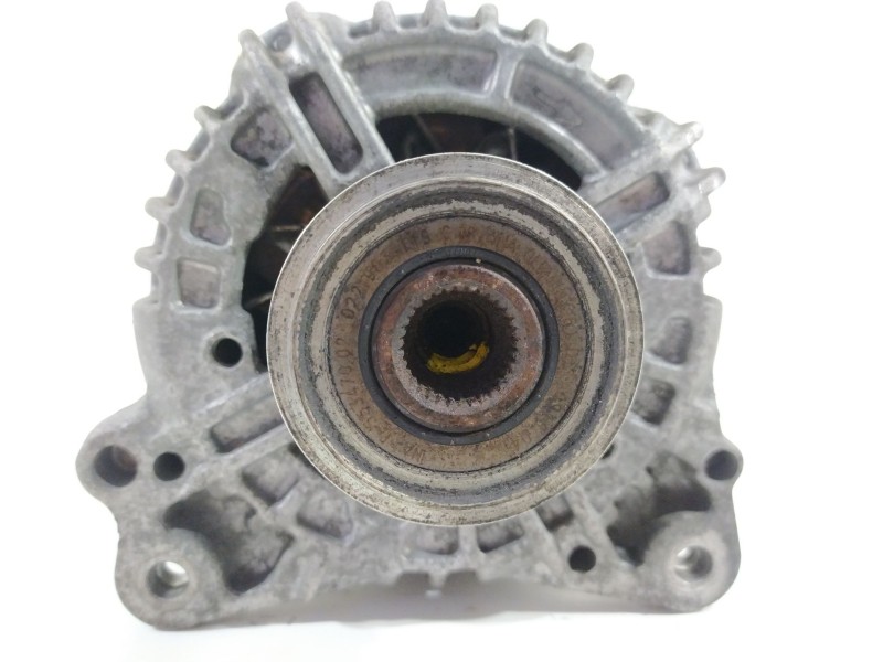 Recambio de alternador para audi a3 (8p) 2.0 tdi attraction (dpf) referencia OEM IAM 06F903023F 124525066 