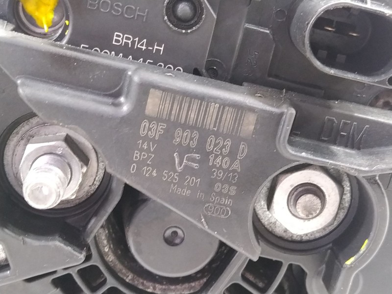 Recambio de alternador para volkswagen golf plus (5m1) bluemotion highline referencia OEM IAM 03F903023D  