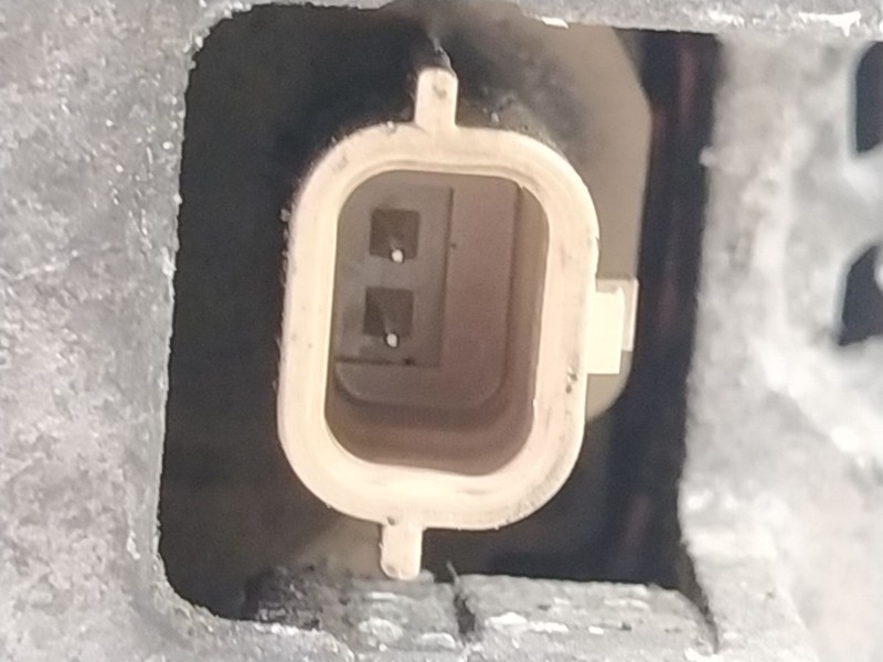 Recambio de alternador para renault scenic iii selection referencia OEM IAM 8200960533  