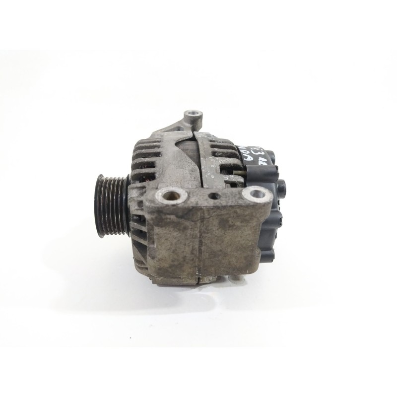 Recambio de alternador para fiat panda (169) 1.3 16v jtd emotion referencia OEM IAM 46823546 2542671B 704011701