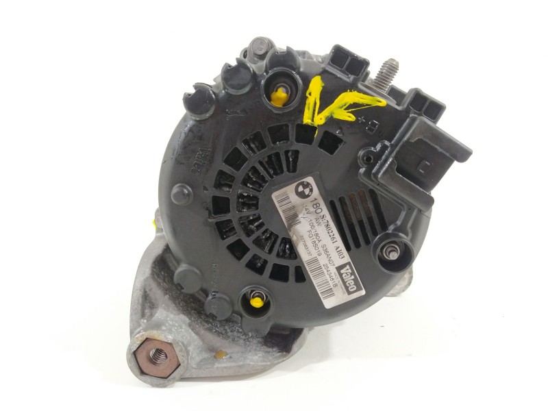 Recambio de alternador para bmw serie 3 berlina (e90) 320d referencia OEM IAM 12317802619  7802261