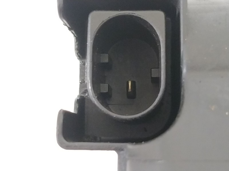 Recambio de alternador para bmw serie 3 berlina (e90) 320d referencia OEM IAM 12317802619  7802261