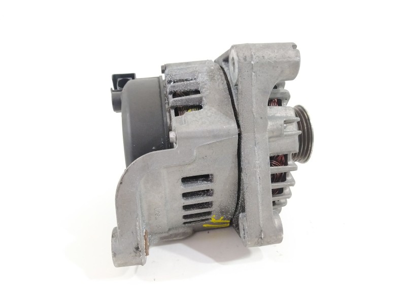 Recambio de alternador para bmw serie 3 berlina (e90) 320d referencia OEM IAM 12317802619  7802261