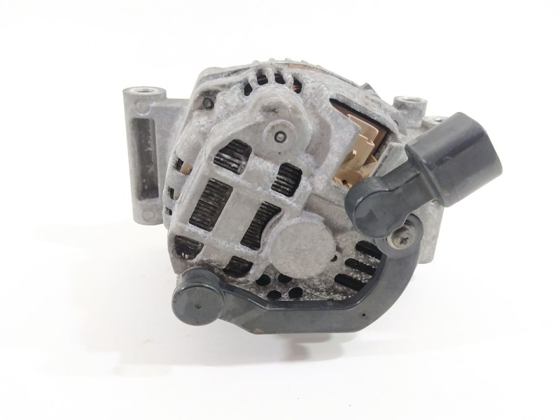 Recambio de alternador para peugeot 207 urban referencia OEM IAM V757695680  