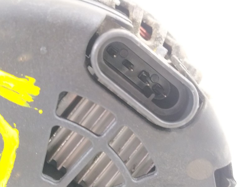 Recambio de alternador para ssangyong rodius xdi referencia OEM IAM A6651540202  