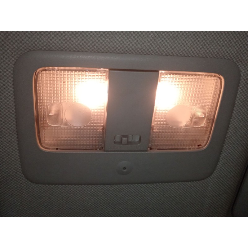 Recambio de luz interior para nissan x-trail (t31) le referencia OEM IAM   