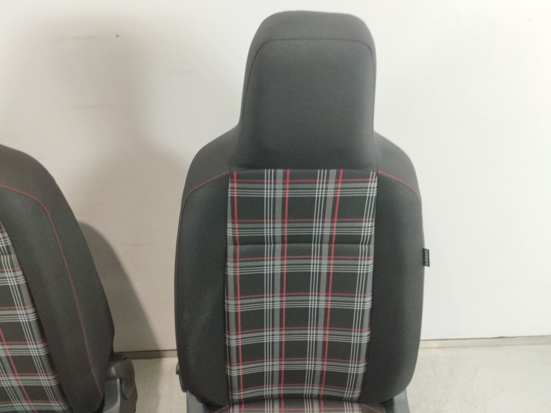 Recambio de juego asientos completo para volkswagen up gti referencia OEM IAM 1S0881106 1S0885319 1S0881105