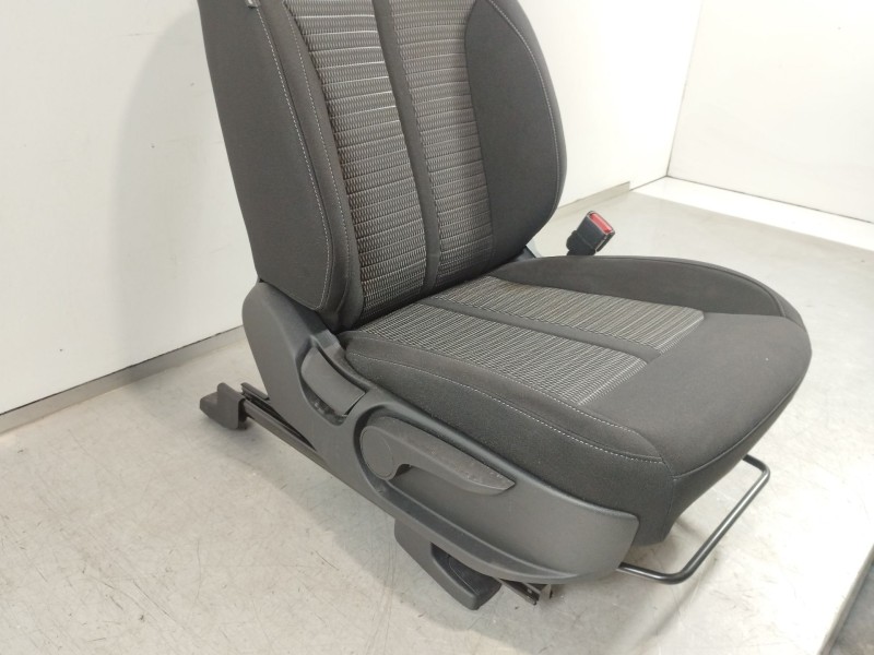 Recambio de asiento delantero derecho para kia sorento hev 2023 1.6 tci-gdi referencia OEM IAM   