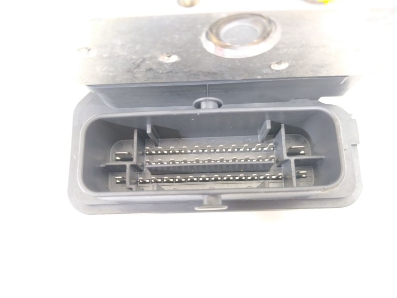 Recambio de abs para toyota auris active referencia OEM IAM 4454002520  2265106455