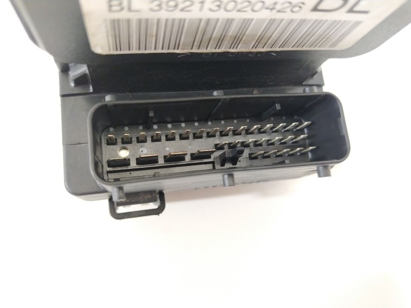 Recambio de abs para kia sorento 2.5 crdi concept referencia OEM IAM 589103E310  589103E310BL