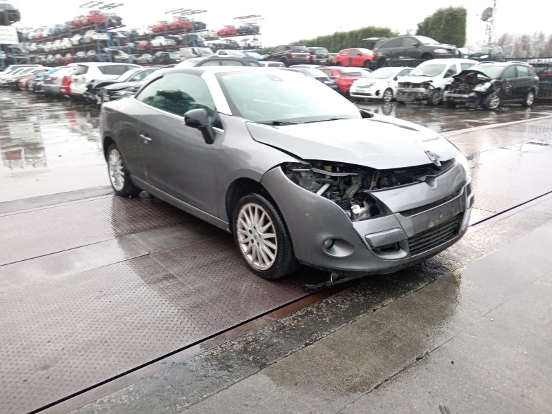 renault megane iii coupé-cabrio del año 2010