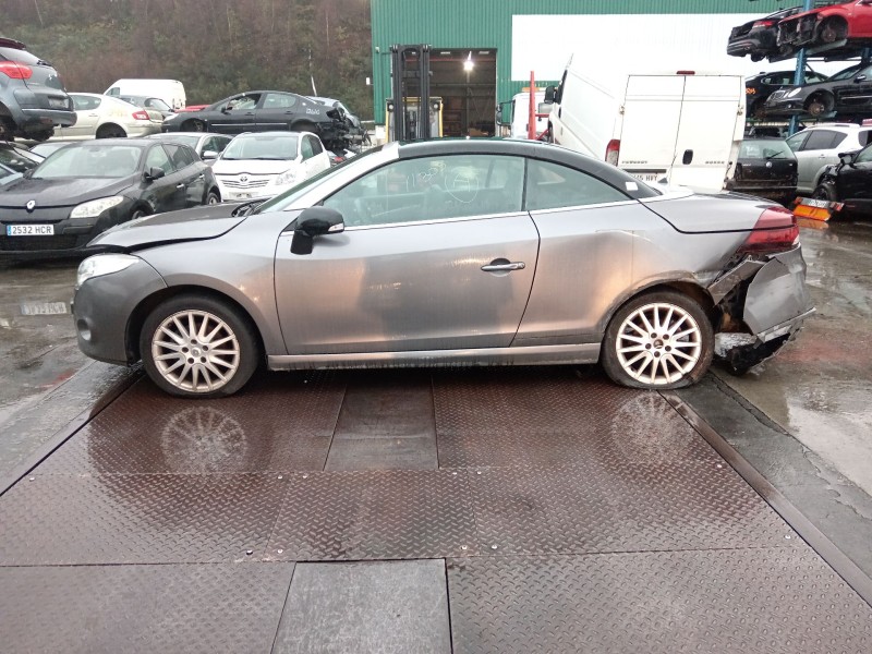 renault megane iii coupé-cabrio del año 2010