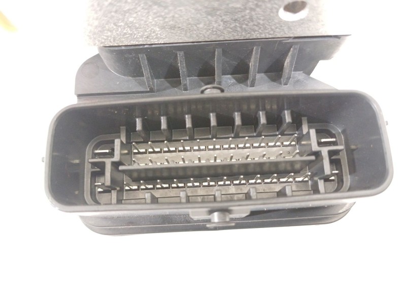 Recambio de abs para toyota c-hr ax1t(eu,m)/zyx10(h)/zyx10l-ahxgbw(3a) referencia OEM IAM 4451047070  