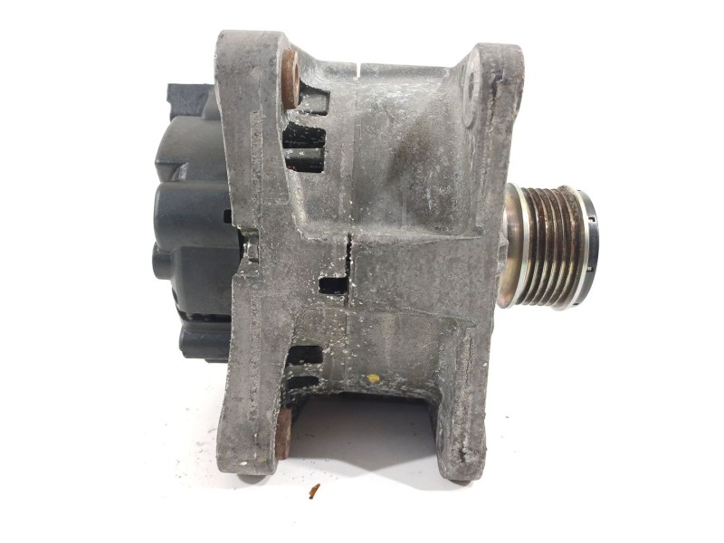 Recambio de alternador para nissan micra (k12e) acenta referencia OEM IAM 8200386806C  