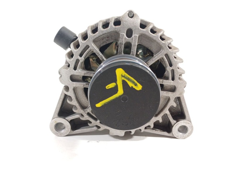 Recambio de alternador para ford fusion (cbk) ambiente referencia OEM IAM 2s6t10300ac  8el011710