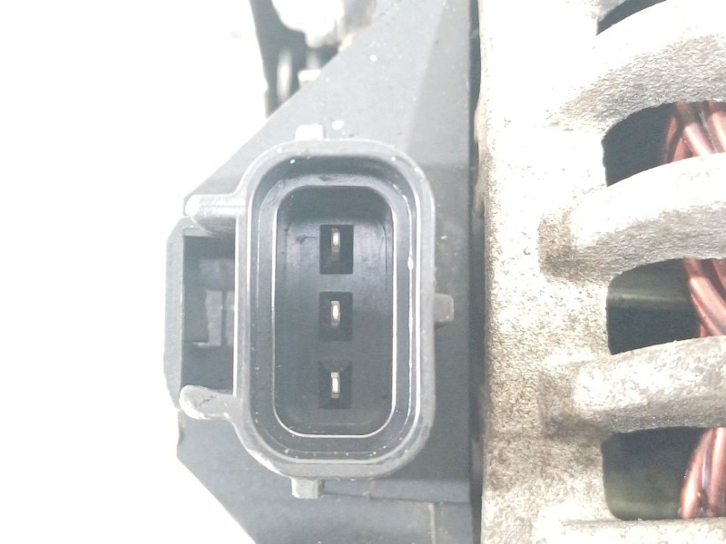 Recambio de alternador para ford fusion (cbk) ambiente referencia OEM IAM 2s6t10300ac  8el011710