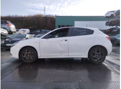 alfa romeo giulietta (940_) del año 2011